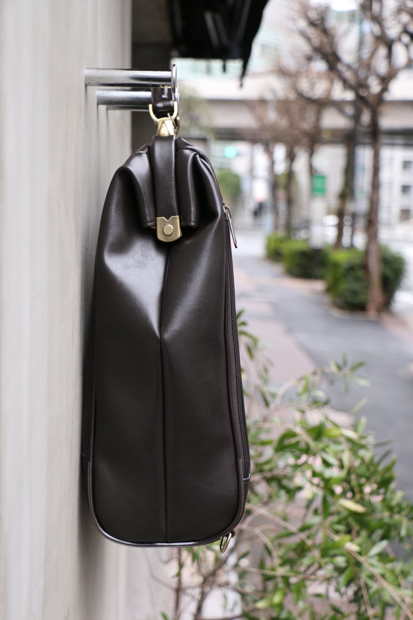 ◆ダレスバッグ 横型 Mサイズ Y3M【LIGHT】【ヌメ革ロングハンドルセット】チョコ