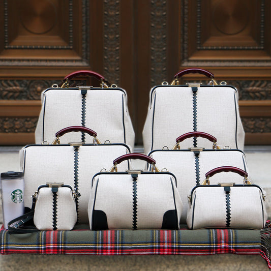 2025年クリスマスギフト特集★こだわり派のあの人も喜ぶ！レザーバッグギフトに想いを込めて