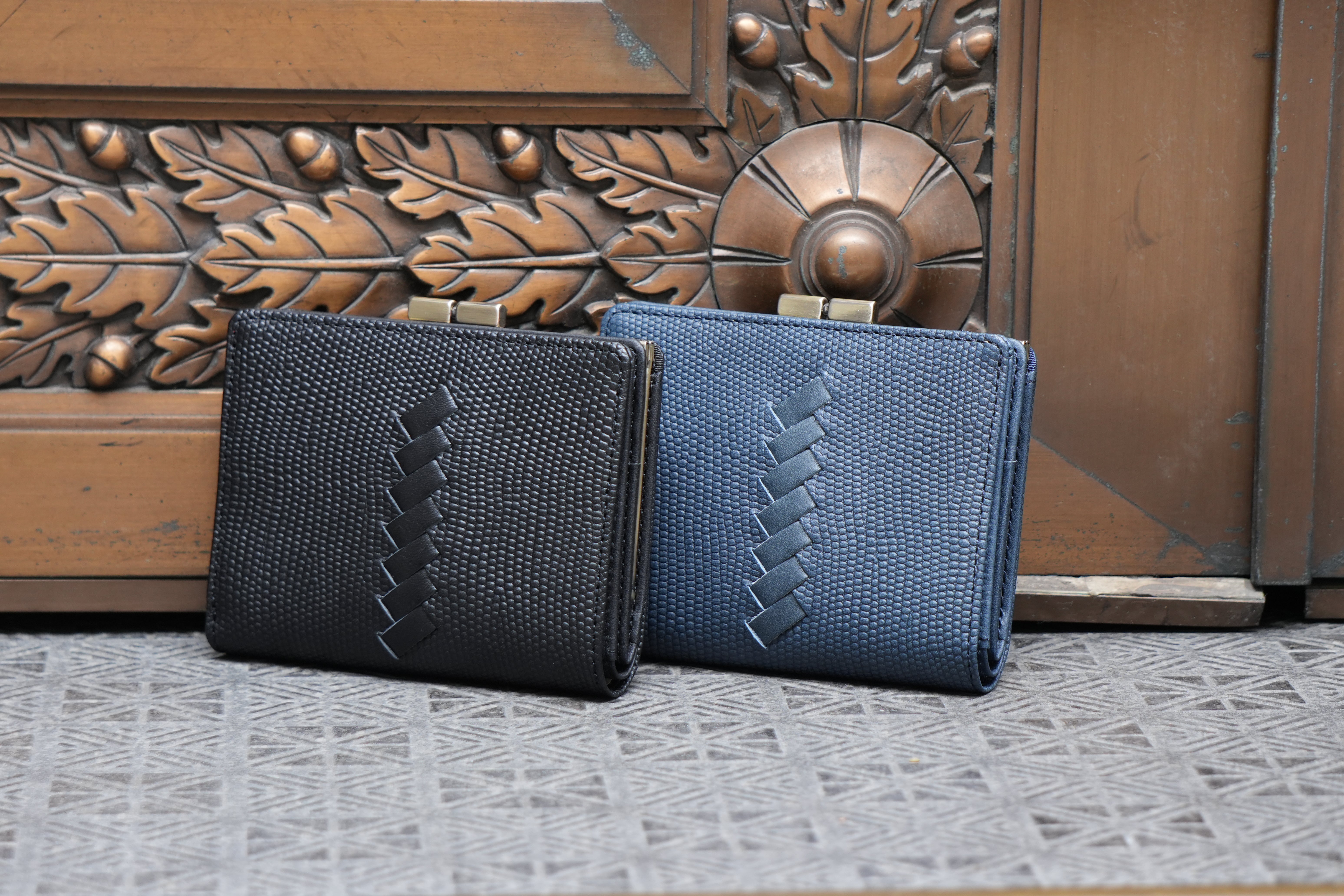 【各色15個限定】豊岡×浅草。YOUTAリザードバッグ愛用者に贈る、究極の本革がま口財布「誕生秘話」と先行販売のお知らせ