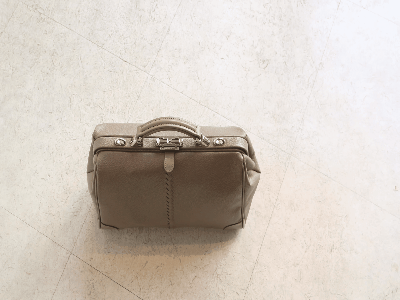 ◆豊岡鞄認定【木手ウォルナットハンドルSET】ダレスバッグ 豊岡鞄 本革付属 Sサイズ YK4E【ELK】ダークグリーン