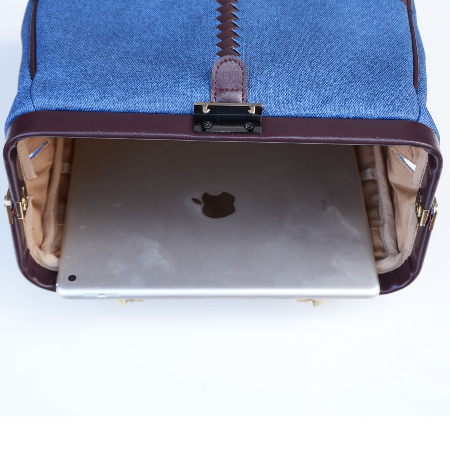 15個限定生産、2026春夏Limitedカラー「鳴門デニム」横型 ダレスバッグ XS　YK59